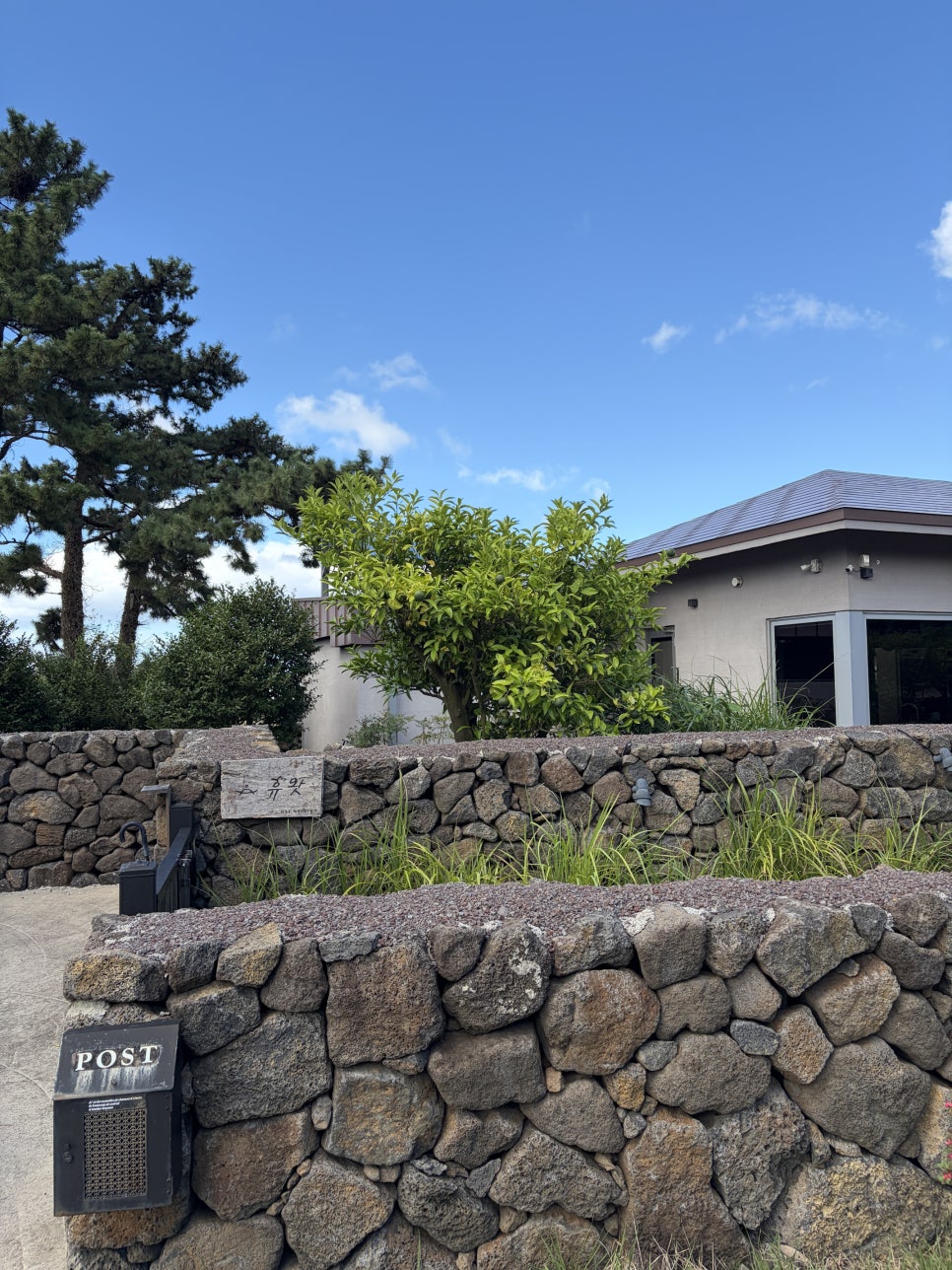 Exterior of Huewatt Jeju near Hyeopjae