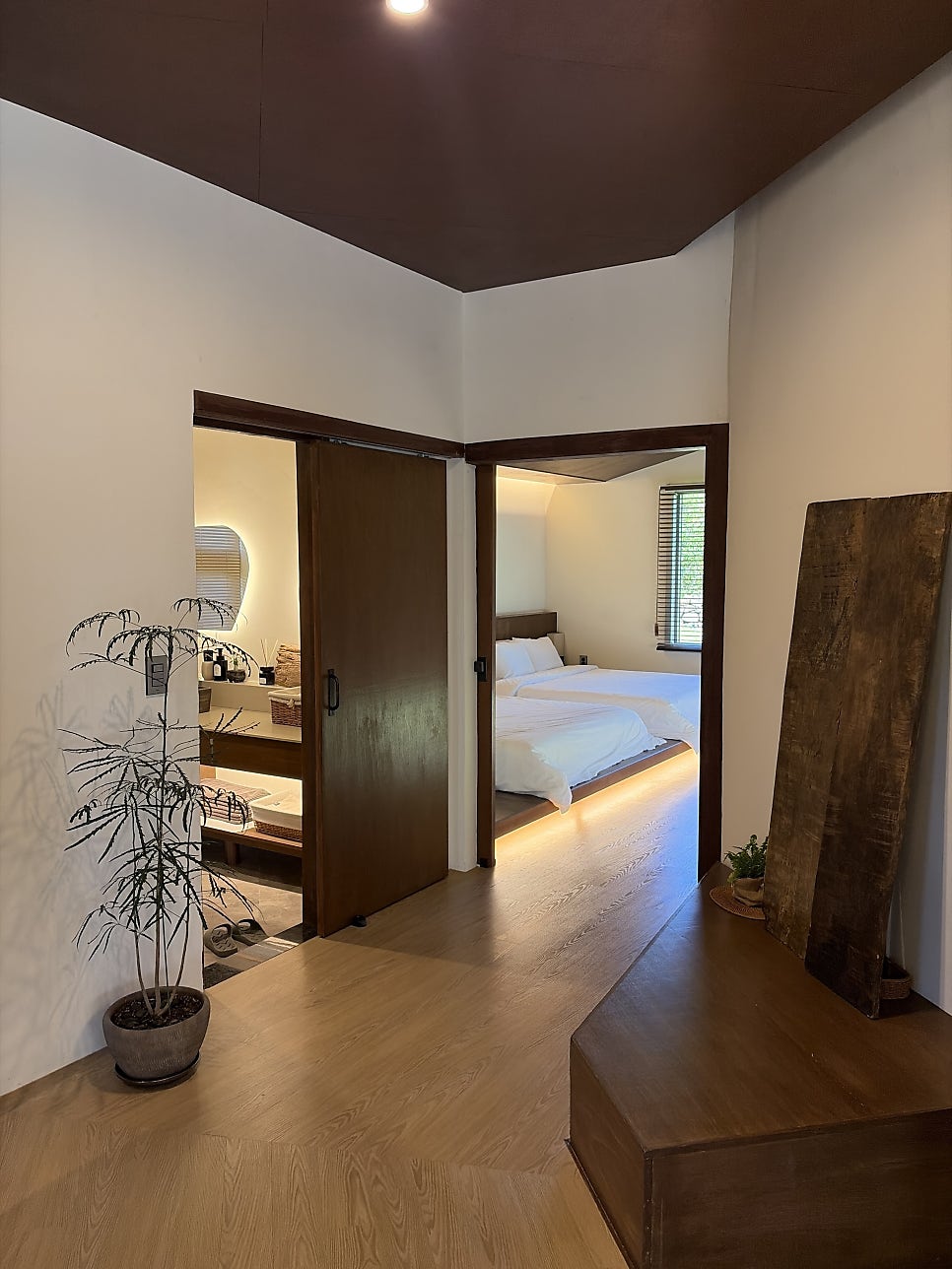 Warm interior of Huewatt Jeju